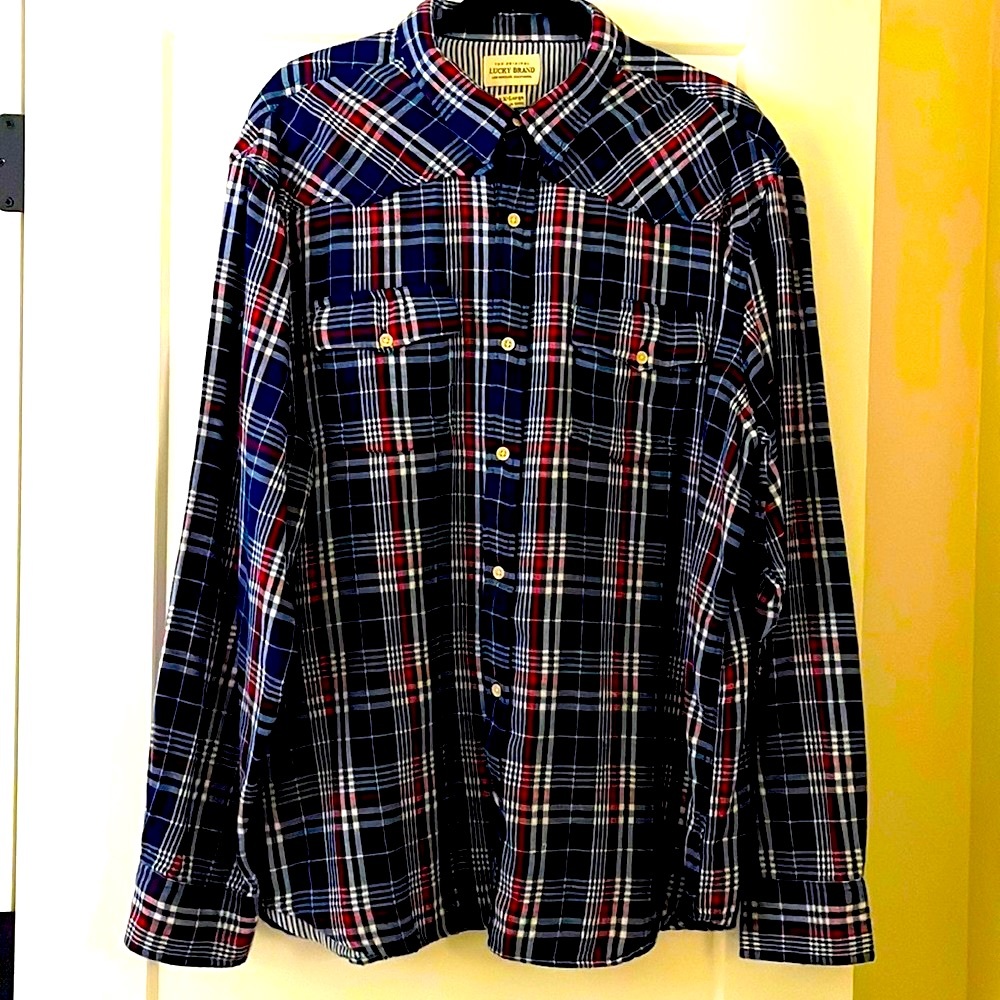 Pre-owned Lucky Brand button down plaid shirt in Size XXL.
